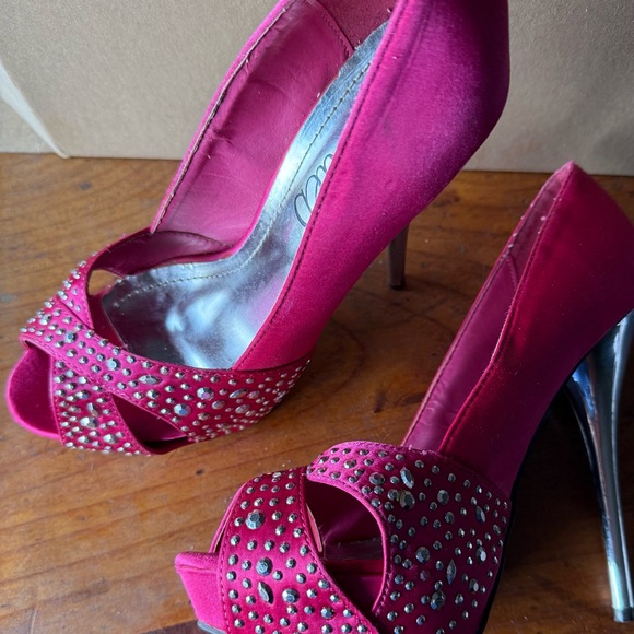 Deb Stiletto Heels Hot Pink Size 7 - Picture 3 of 11